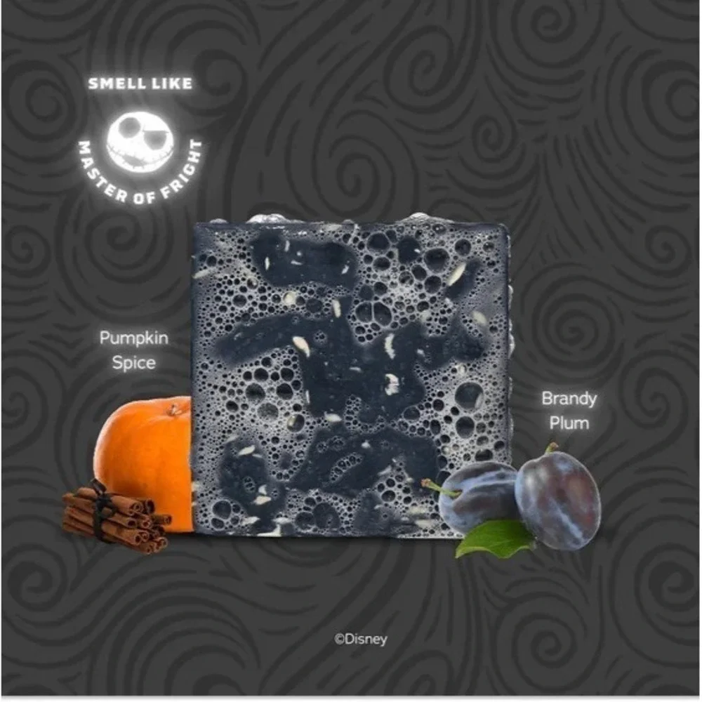 Dr. Squatch Ltd Ed. Bar Soap Skellington's Suds Light Grit 5oz